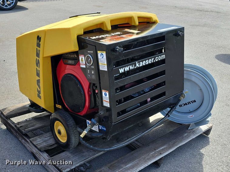 image for item EH8979 2021 Kaeser MOBILAIR M17A air compressor