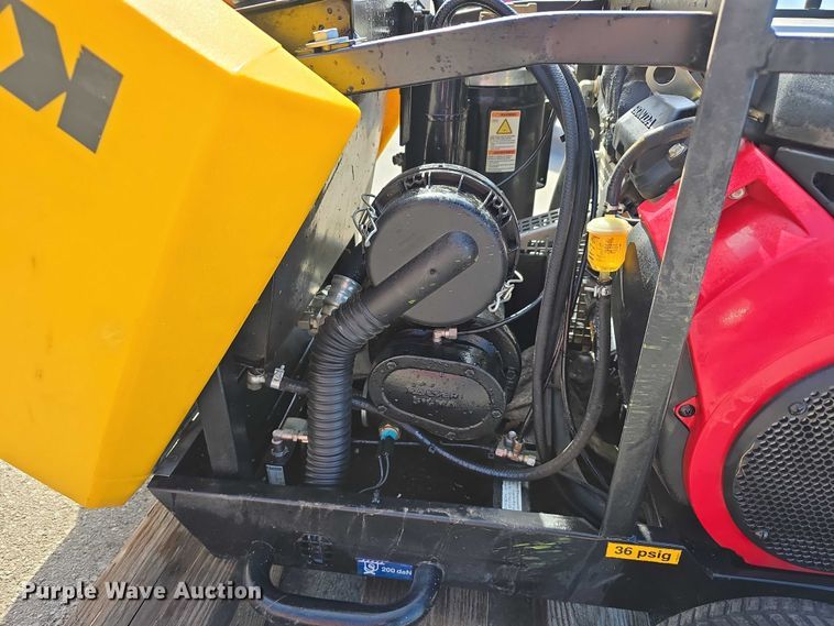 image for item EH8979 2021 Kaeser MOBILAIR M17A air compressor