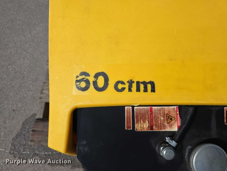 image for item EH8979 2021 Kaeser MOBILAIR M17A air compressor