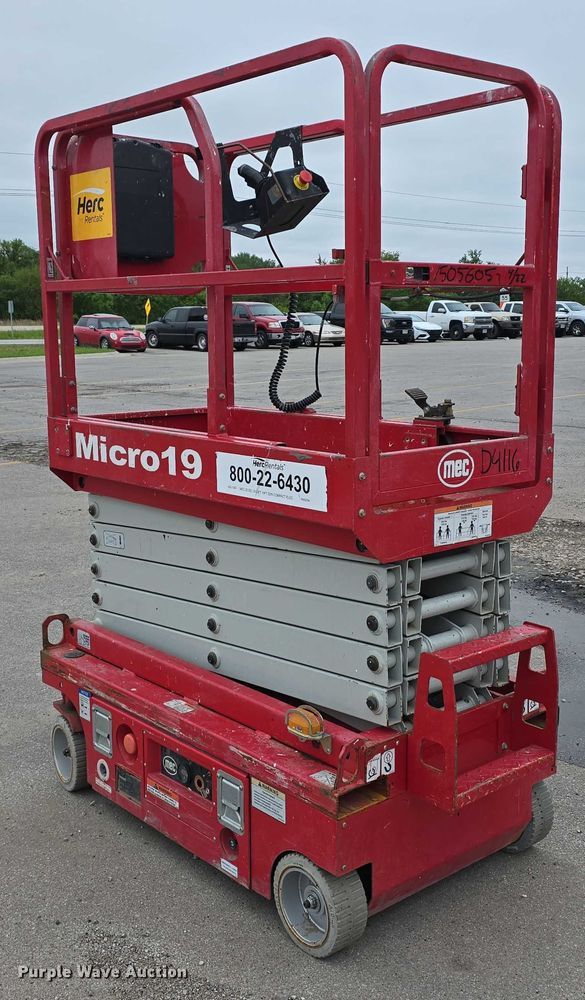 image for item EH8992 2018 MEC Micro19 scissor lift