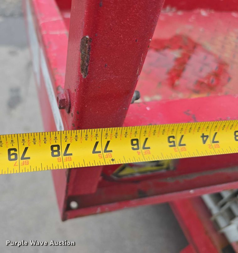 image for item EH8992 2018 MEC Micro19 scissor lift