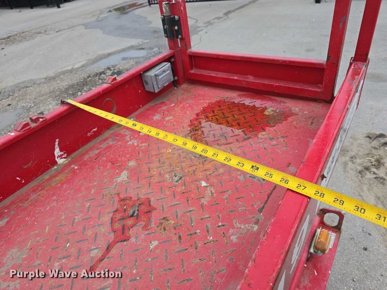 image for item EH8992 2018 MEC Micro19 scissor lift