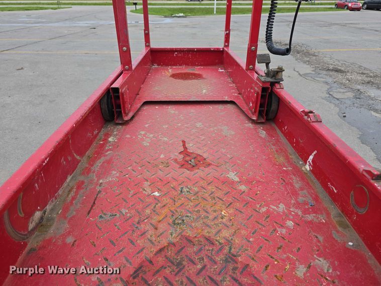 image for item EH8992 2018 MEC Micro19 scissor lift