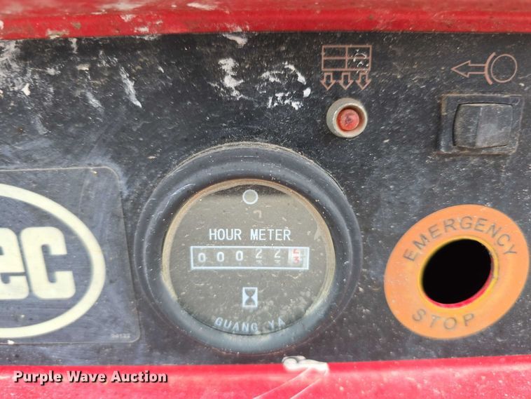 image for item EH8992 2018 MEC Micro19 scissor lift