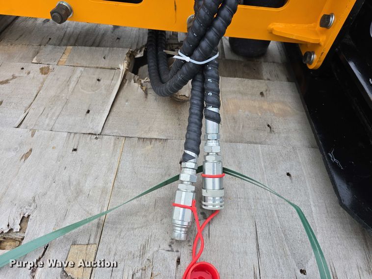 image for item EH8994 2024 GIYI 680 skid steer post driver