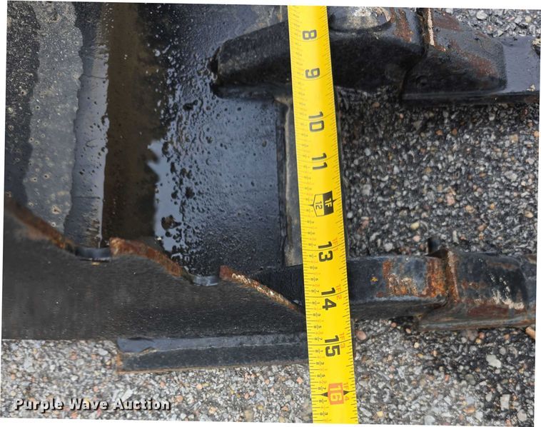 image for item EI0000 Skid steer backhoe