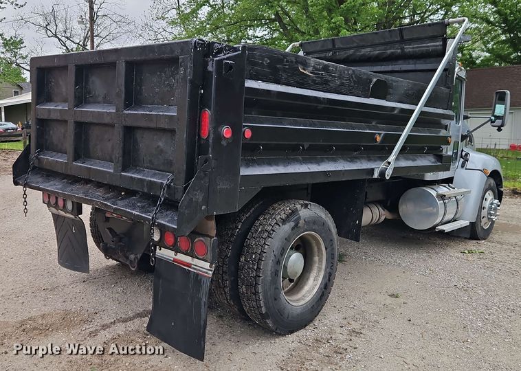 image for item EJ0003 2008 Kenworth T370 dump truck