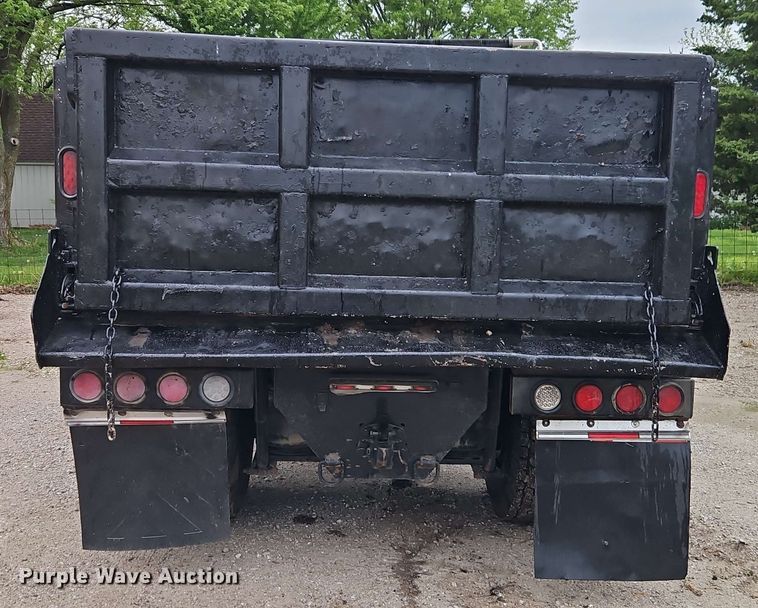 image for item EJ0003 2008 Kenworth T370 dump truck