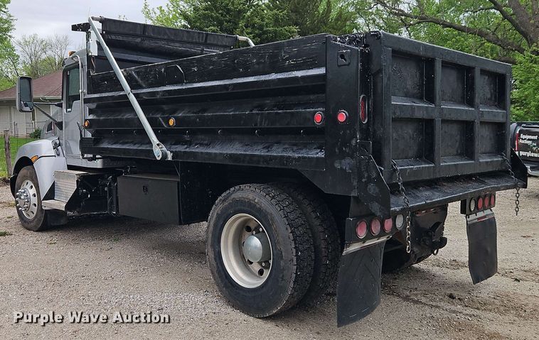 image for item EJ0003 2008 Kenworth T370 dump truck