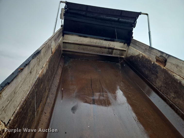 image for item EJ0003 2008 Kenworth T370 dump truck