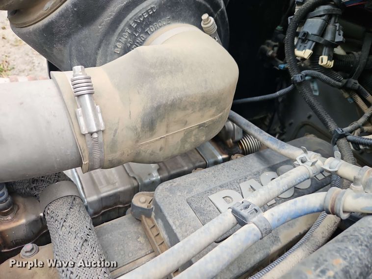 image for item EJ0003 2008 Kenworth T370 dump truck