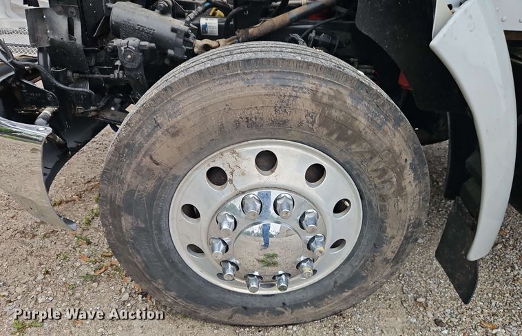 image for item EJ0003 2008 Kenworth T370 dump truck