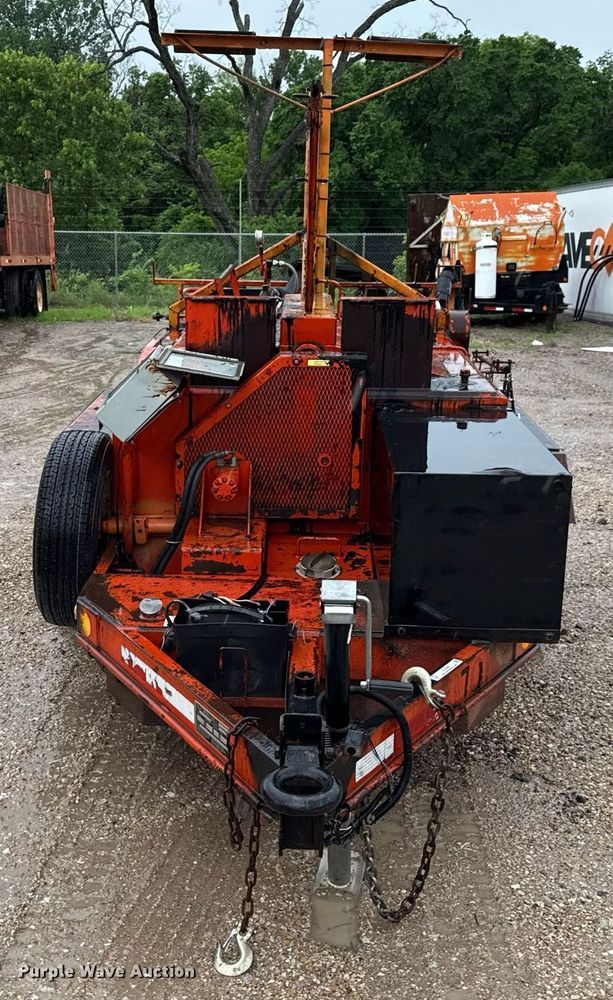 image for item EJ3688 2011 Marathon TRA/REM melter applicator