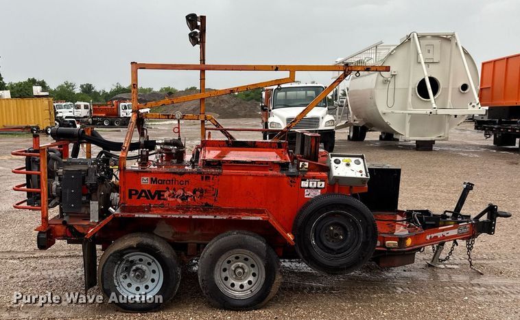 image for item EJ3688 2011 Marathon TRA/REM melter applicator