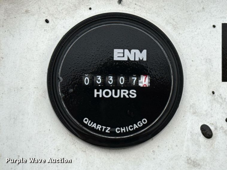 image for item EJ3688 2011 Marathon TRA/REM melter applicator