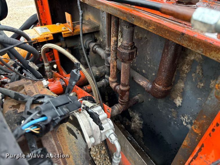 image for item EJ3688 2011 Marathon TRA/REM melter applicator