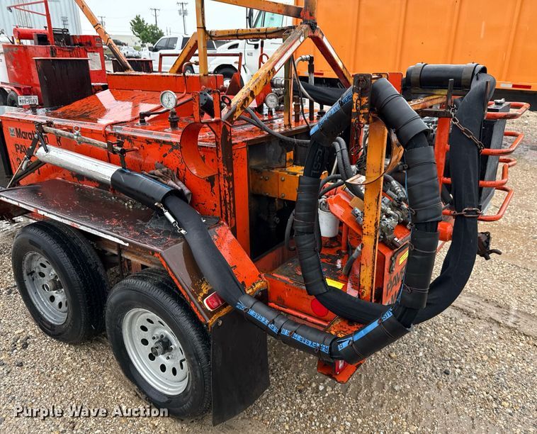 image for item EJ3688 2011 Marathon TRA/REM melter applicator