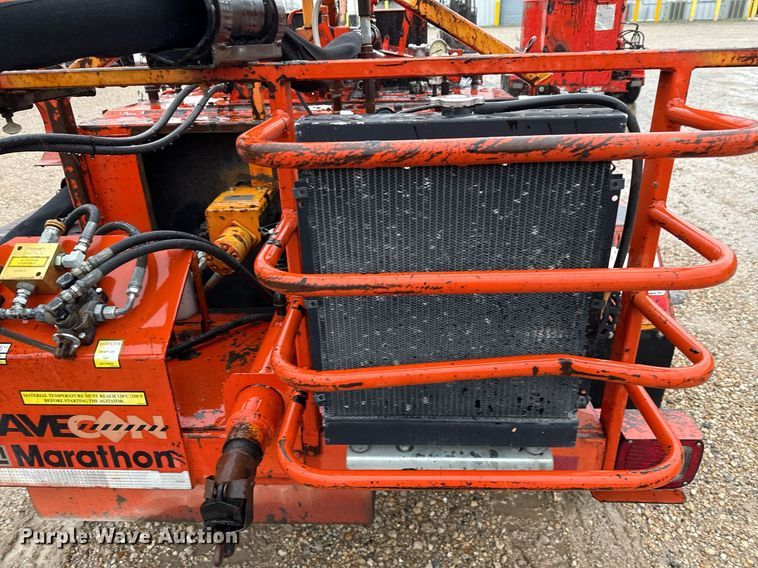 image for item EJ3688 2011 Marathon TRA/REM melter applicator