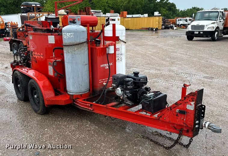 image for item EJ3689 2022 Crafco E-Z Pour melter applicator