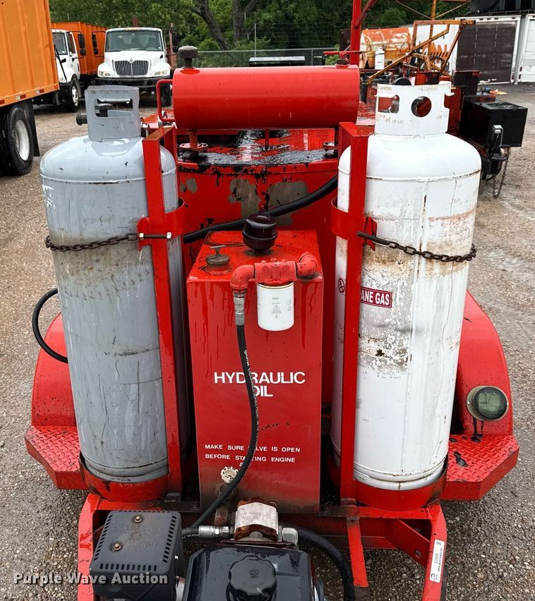 image for item EJ3689 2022 Crafco E-Z Pour melter applicator