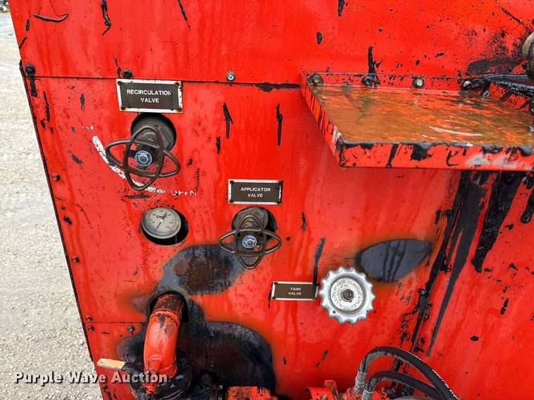 image for item EJ3689 2022 Crafco E-Z Pour melter applicator