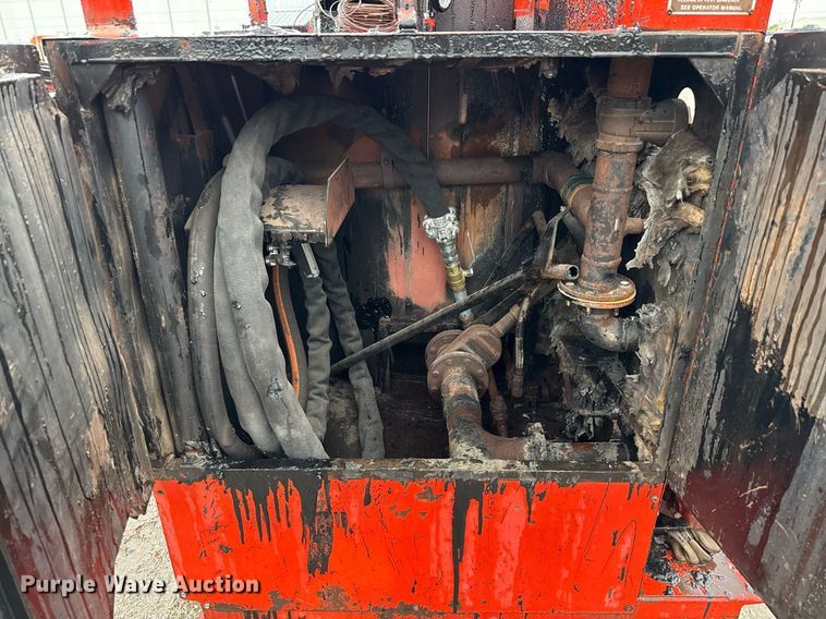 image for item EJ3689 2022 Crafco E-Z Pour melter applicator