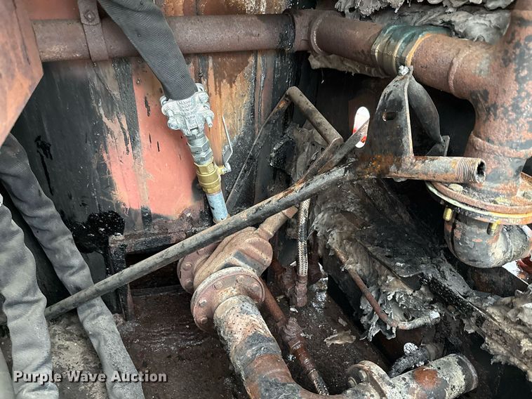 image for item EJ3689 2022 Crafco E-Z Pour melter applicator