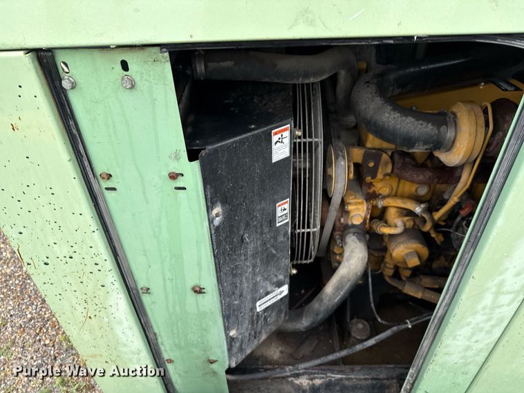 image for item EJ3690 Sullair 185 air compressor