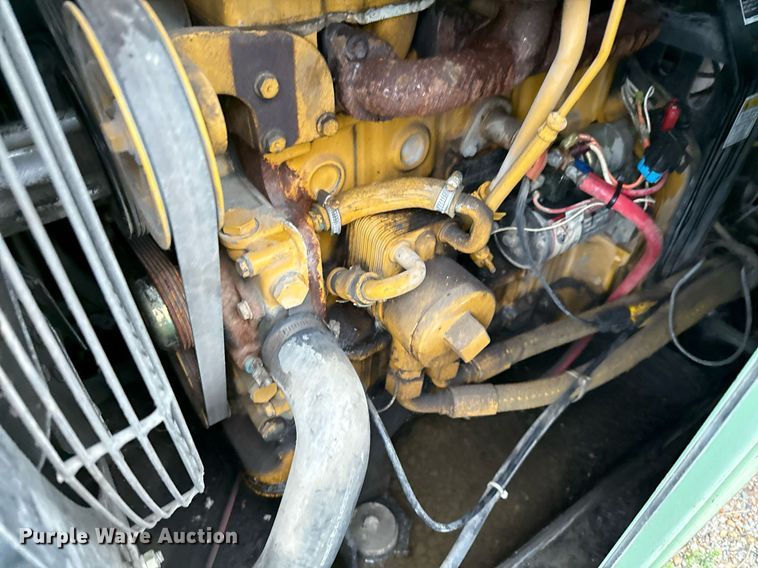 image for item EJ3690 Sullair 185 air compressor