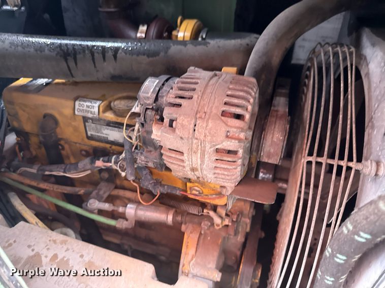 image for item EJ3690 Sullair 185 air compressor