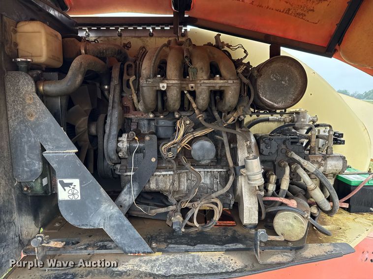 image for item EJ3691 2001 JLG 400S boom lift