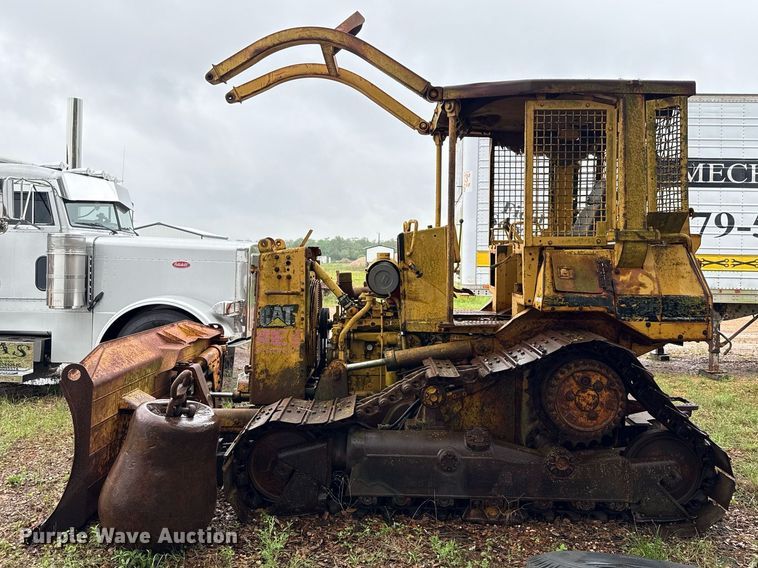 image for item EJ3692 1996 Caterpillar D4H XL dozer