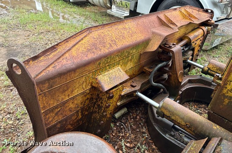 image for item EJ3692 1996 Caterpillar D4H XL dozer