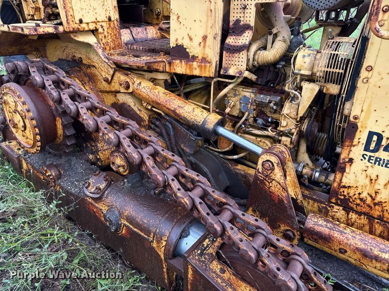 image for item EJ3693 1987 Caterpillar D4H dozer