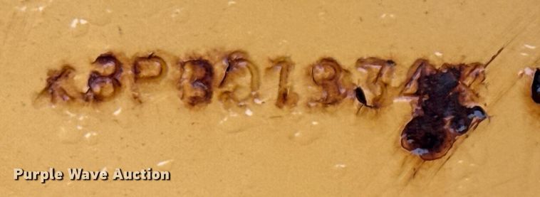 image for item EJ3693 1987 Caterpillar D4H dozer