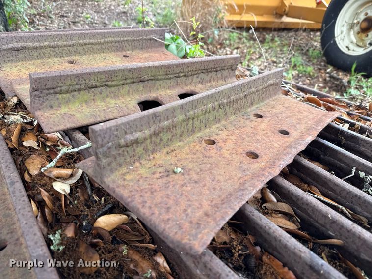 image for item EJ3693 1987 Caterpillar D4H dozer