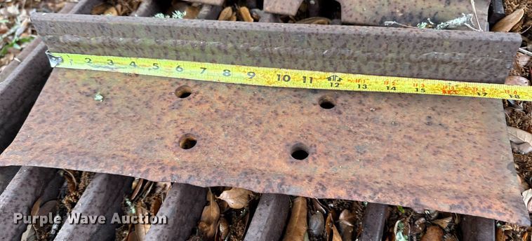 image for item EJ3693 1987 Caterpillar D4H dozer