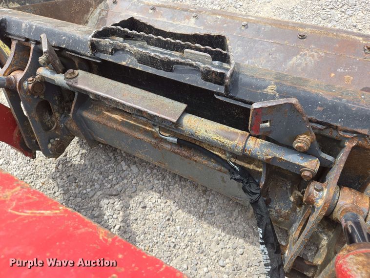 image for item EJ7535 2017 Takeuchi TL8 tracked skid steer loader