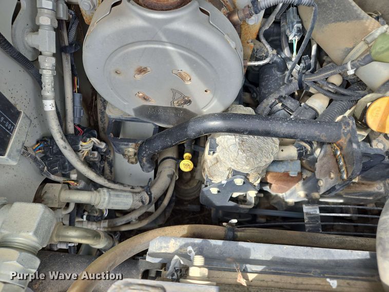 image for item EJ7535 2017 Takeuchi TL8 tracked skid steer loader