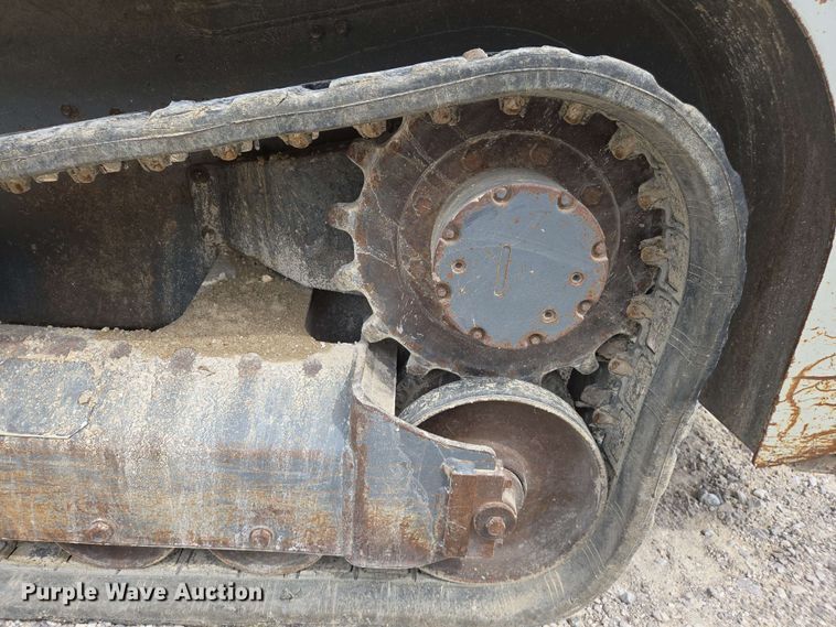 image for item EJ7535 2017 Takeuchi TL8 tracked skid steer loader