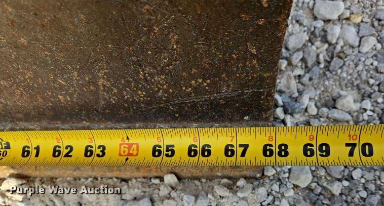 image for item EJ7536 2014 Takeuchi TB138FR mini excavator