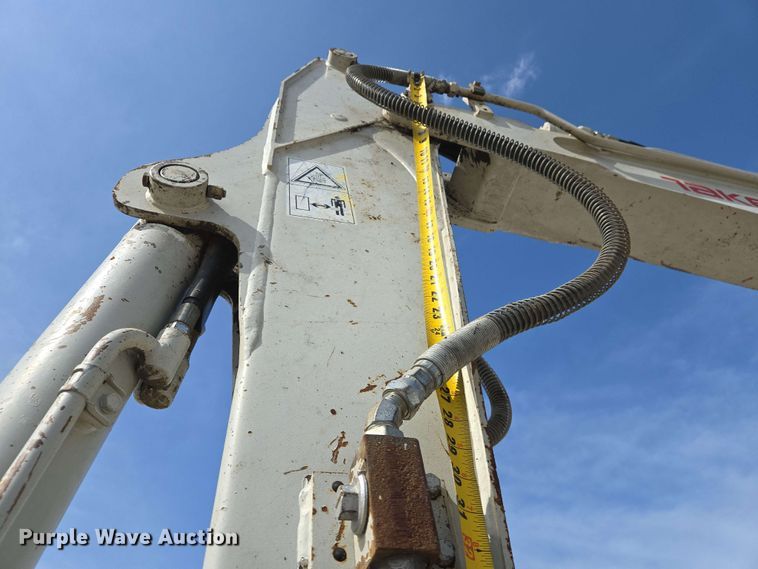 image for item EJ7536 2014 Takeuchi TB138FR mini excavator