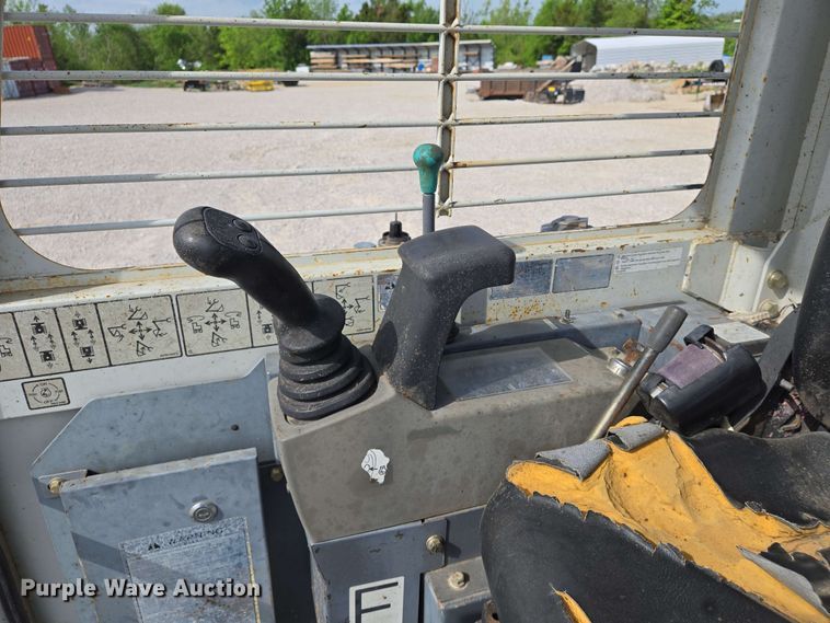 image for item EJ7536 2014 Takeuchi TB138FR mini excavator