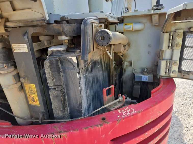 image for item EJ7536 2014 Takeuchi TB138FR mini excavator