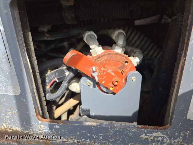 image for item EJ7536 2014 Takeuchi TB138FR mini excavator