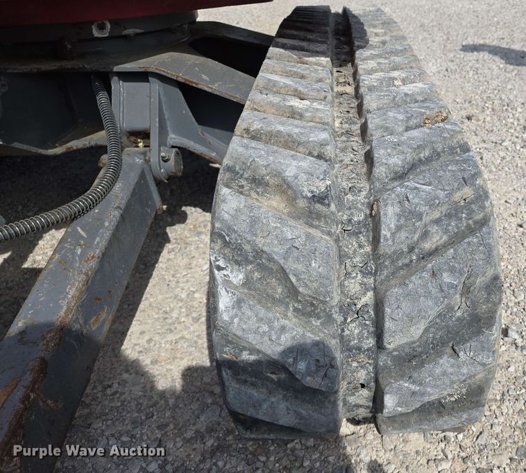 image for item EJ7536 2014 Takeuchi TB138FR mini excavator