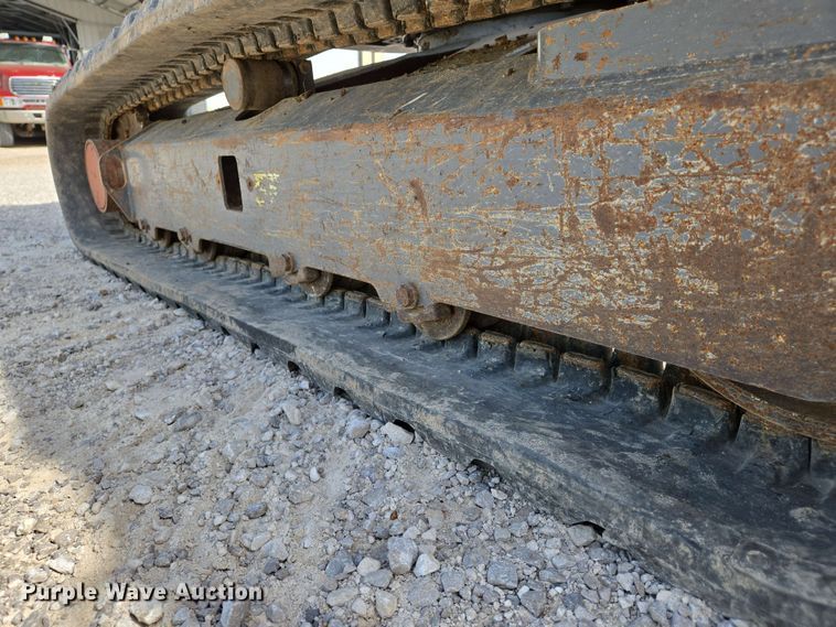 image for item EJ7536 2014 Takeuchi TB138FR mini excavator