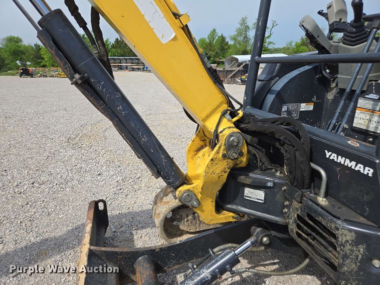 image for item EJ7537 Yanmar VIO35-6A mini excavator