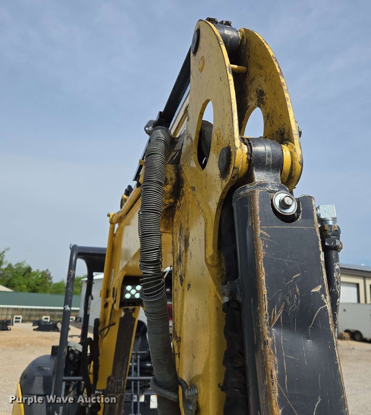 image for item EJ7537 Yanmar VIO35-6A mini excavator