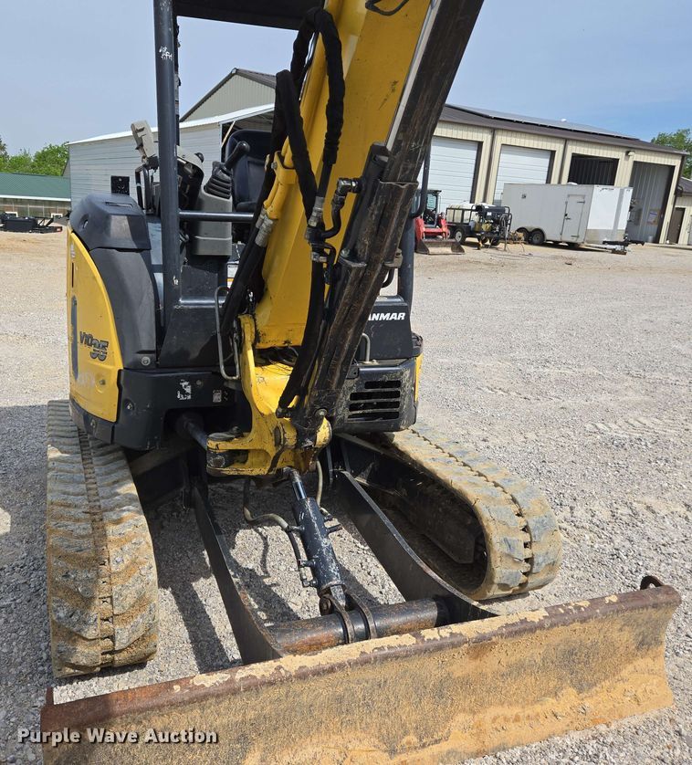 image for item EJ7537 Yanmar VIO35-6A mini excavator